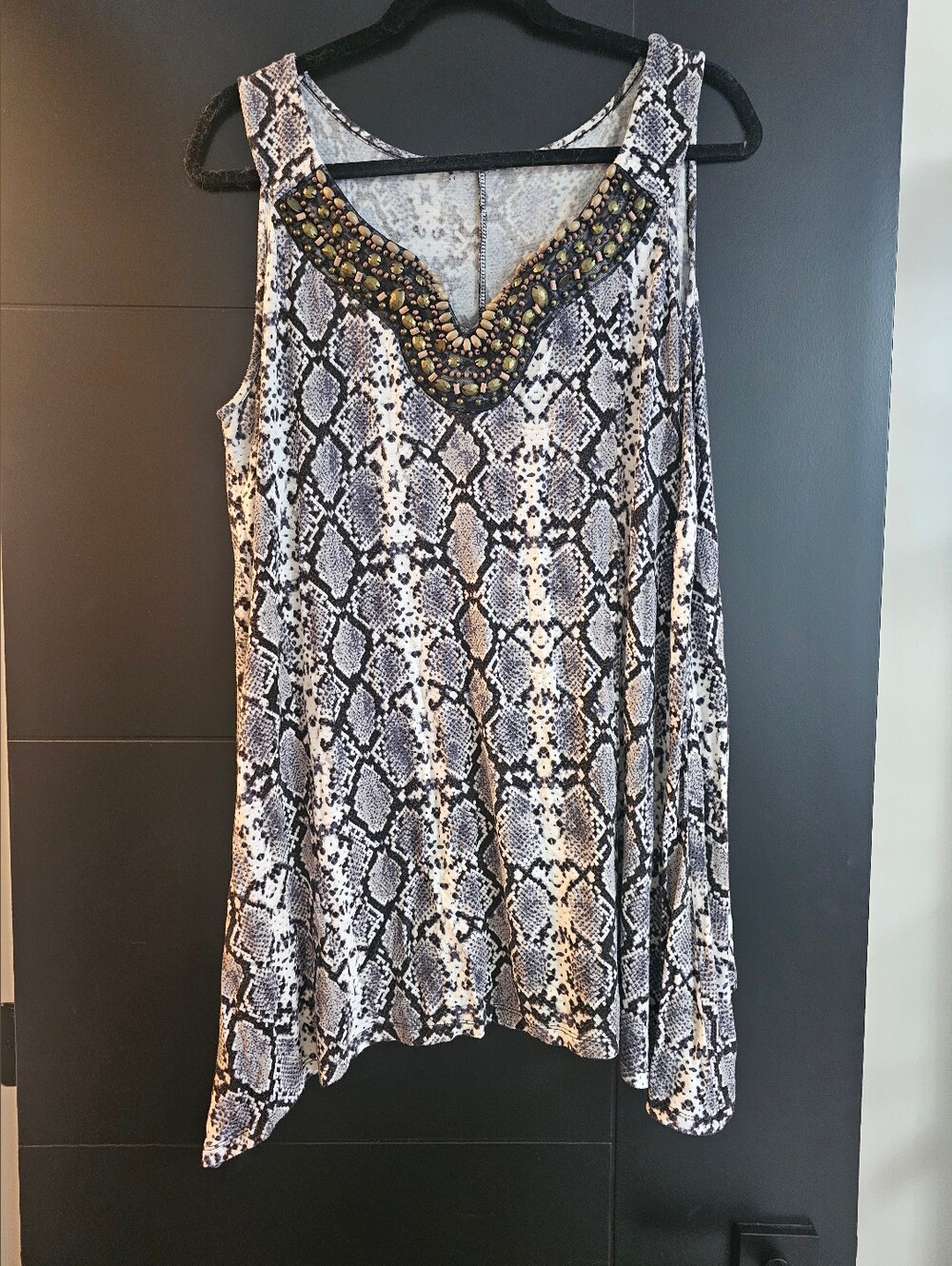 Embellished Snake Print Sleeveless Top - White/Black